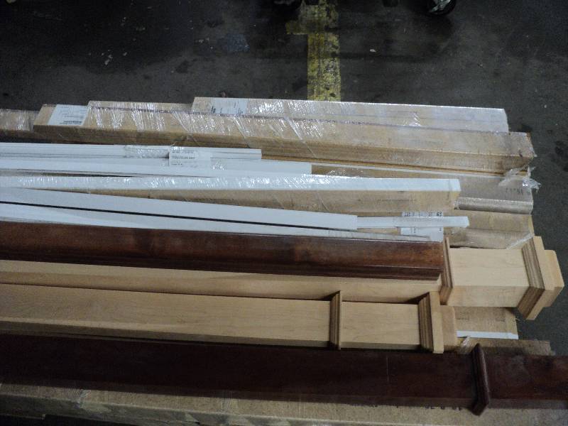 lot 211 image: pallet of miscellaneous - see all p...