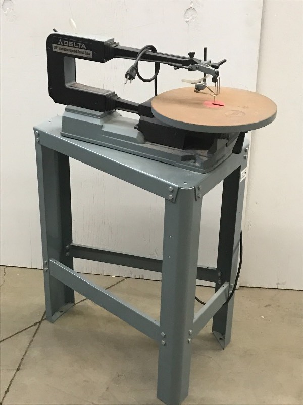 lot 25 image: Delta 16HP Scroll Saw With Steel T...
