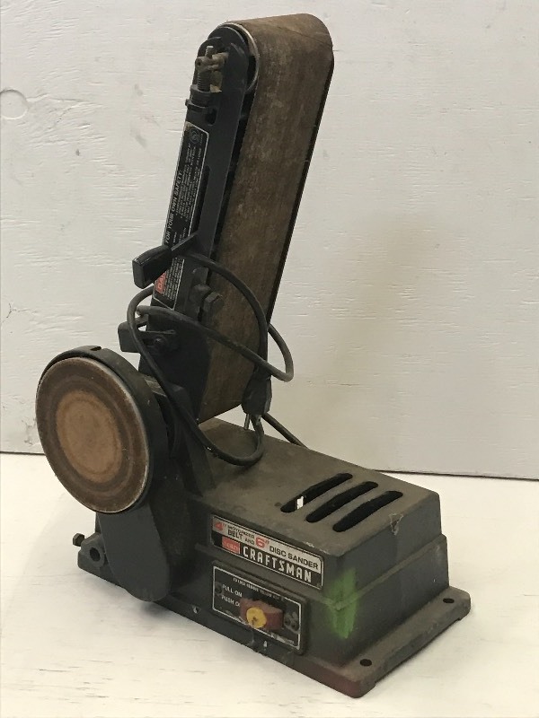 lot 29 image: Craftsman 4 Belt  6 Disc Sander...