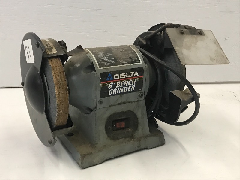lot 31 image: Delta 6 Dual-Wheel Bench Grinder ...