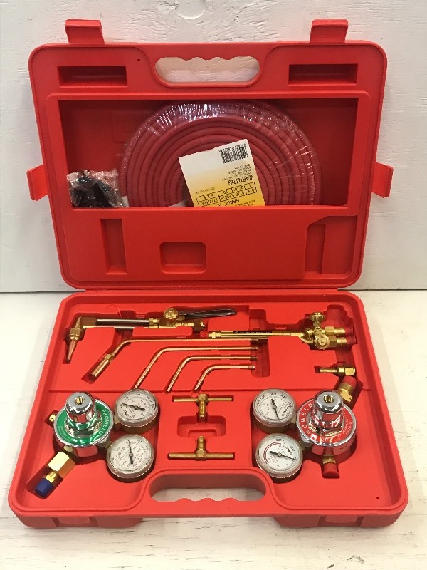 lot 54 image: ProWeld Medium Duty Welding-Cutting...