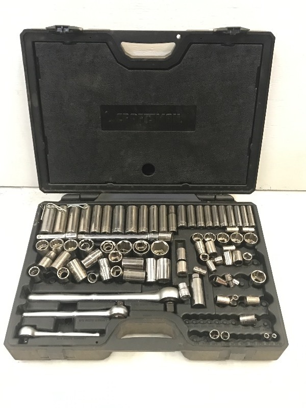 lot 63 image: Craftsman Socket Tool Set, 14 Thr...