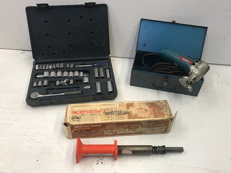 lot 83 image: Lot Of Remington Power Hammer, Bos...