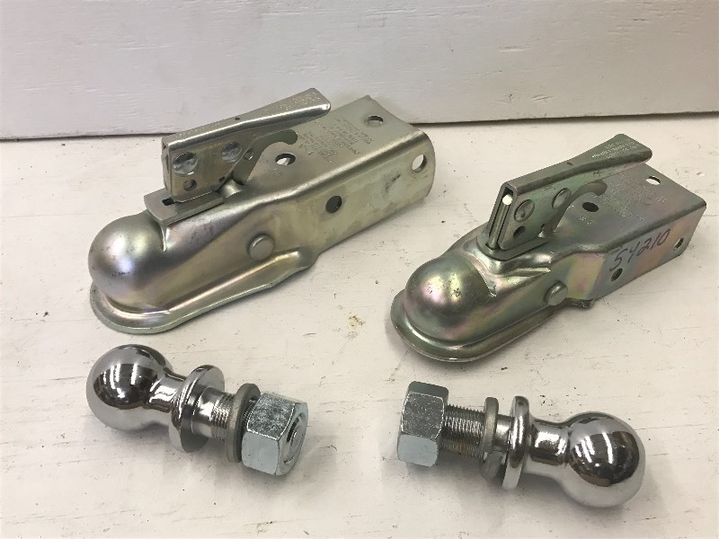 lot 111 image: Lot Of (2) 1 78 Trailer Balls, (...