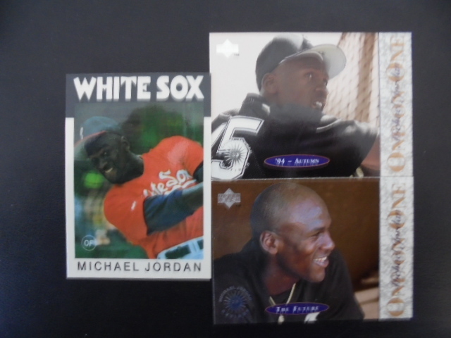 lot 52 image: 2 Michael Jordan Baseball Rookie Cards with 1 White Sox Jordan Promo Baseball Card