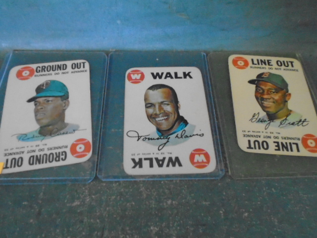 lot 47 image: 1968 Game Baseball Cards