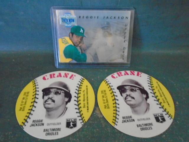lot 67 image: Reggie Jackson Baseball Cards