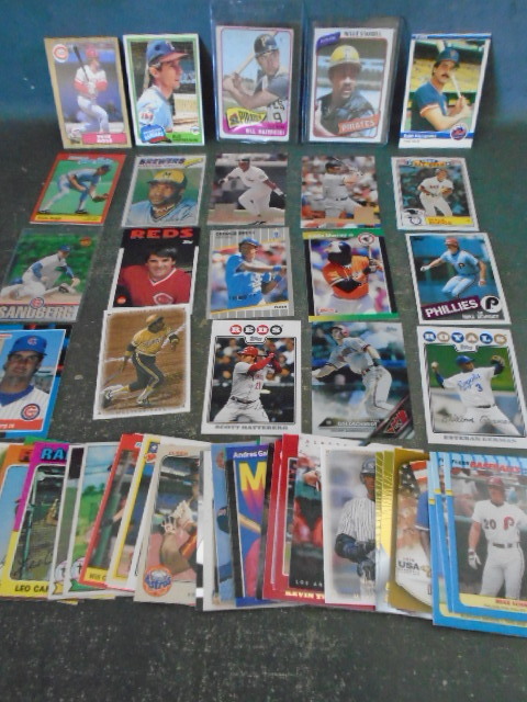 lot 69 image: 1965 Bill Mazeroski & 60 Infielders Baseball Cards