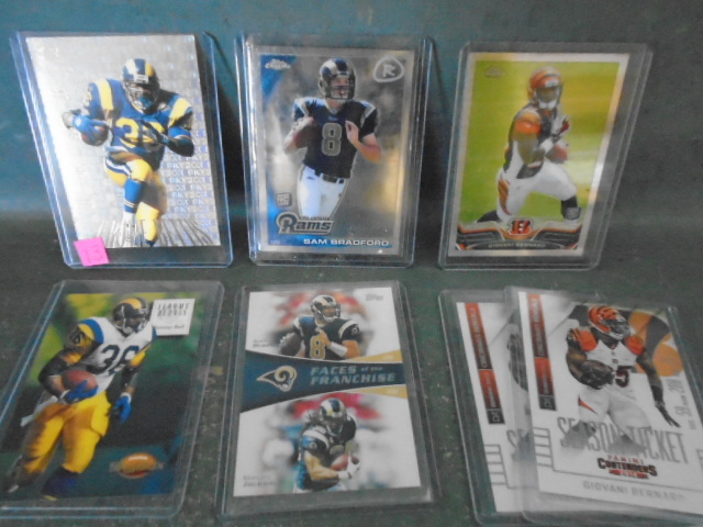 lot 71 image: 7 Rookie Football Cards