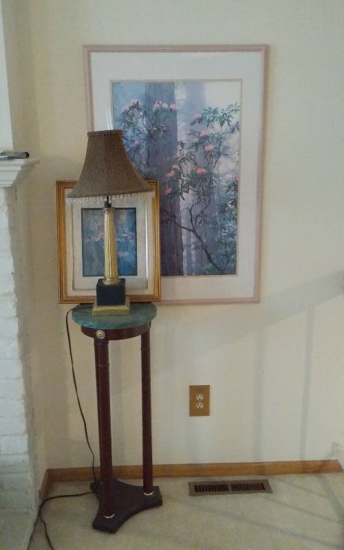 lot 11 image: Marble Top Stand (32 Tall), Lamp with BeadedLeopard Shade, 2-Floral Pictures (26x37)