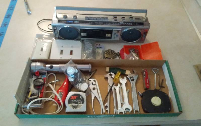 lot 37 image: Lot Of Tools, Hardware, Portable Radio