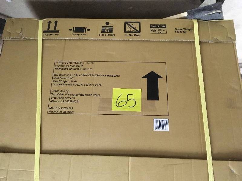 Husky 33 in. 4 Drawer Mechanics Tool Cart, Black not used