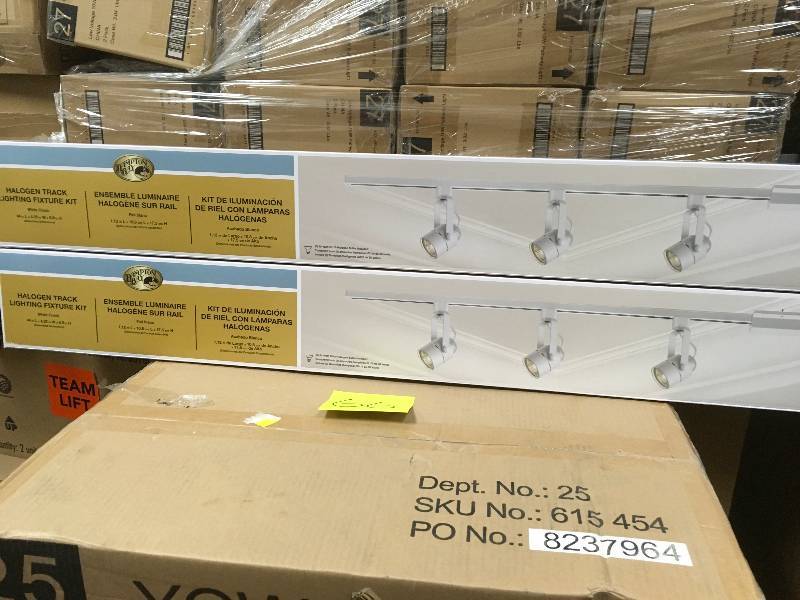 Hampton Bay 3-Light White Pinhole Cylinder Linear Track Lighting Kit -Lot of 2 new
