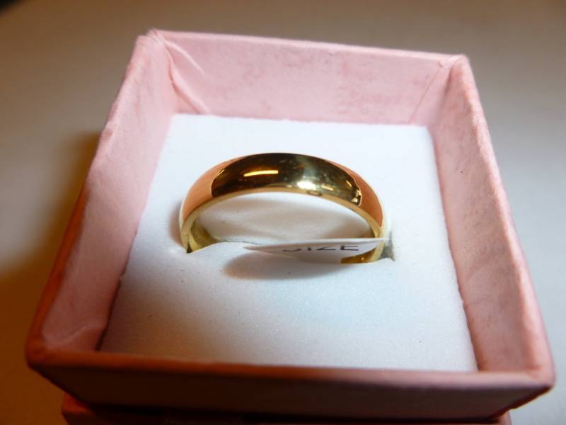 Ladies Ring