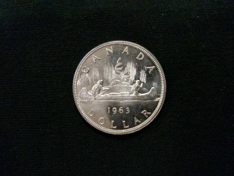 lot 79 image: 1963 Canadian Silver Dollar .80 Sil...
