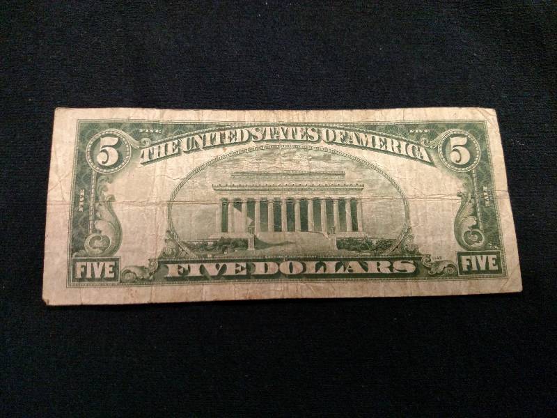 lot 162 image: 1934 A Five Dollar Silver Certifica...