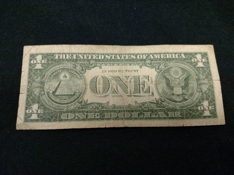 lot 175 image: 1957 One Dollar Silver Certificate ...