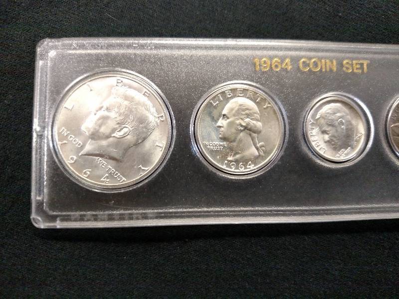 lot 177 image: 1964 U.S Proof Coin Set...