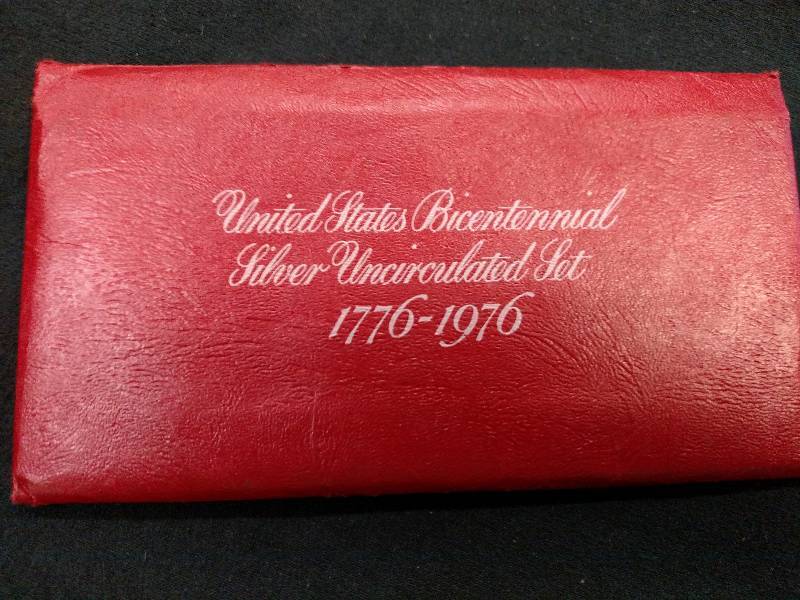 lot 189 image: 1976 Bicentennial .40 Silver U.S. U...