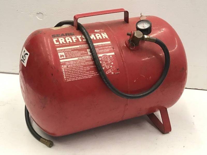 lot 25 image: Craftsman 200PSI Portable Air Tank ...