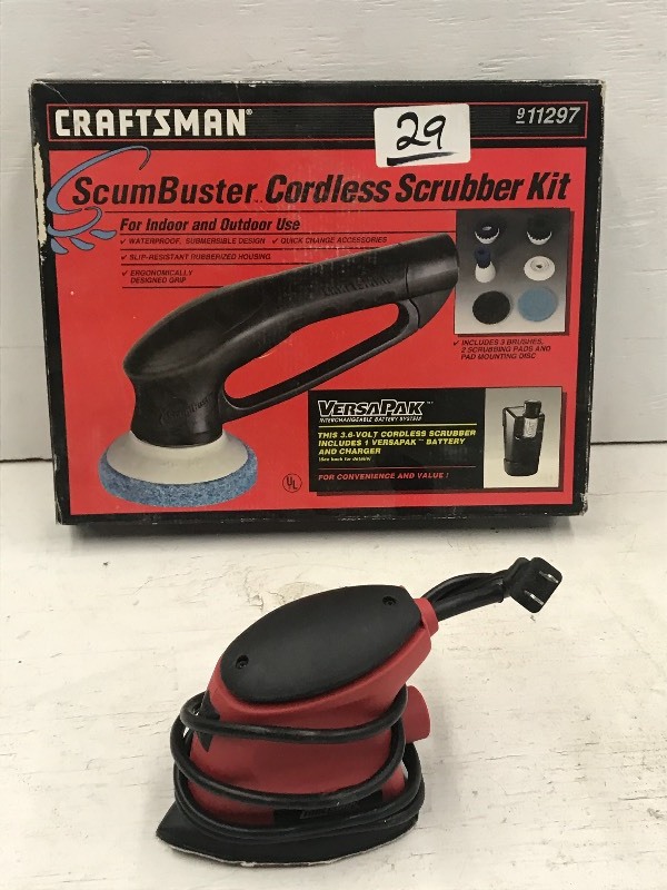 lot 29 image: Lot Of (1) Tool Shop Palm Sander &...