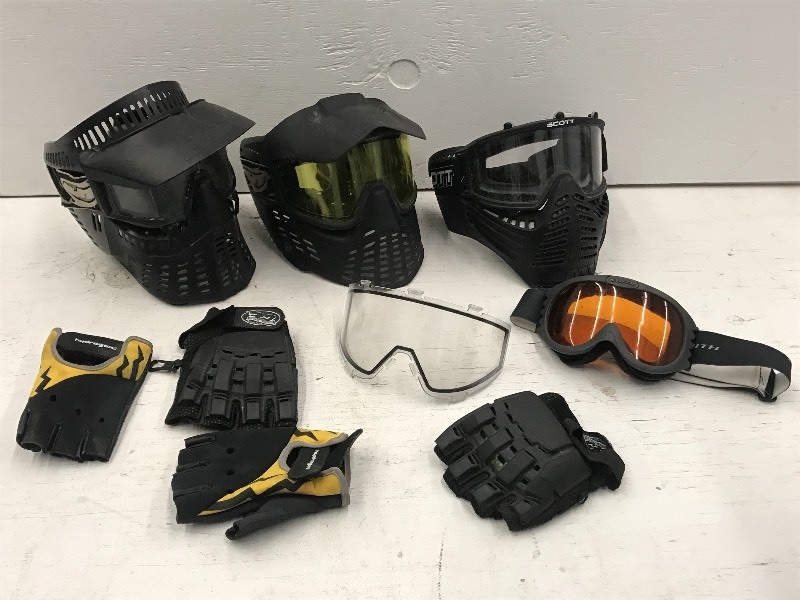 lot 46 image: Box Of Assorted Paintbal Gear Face...