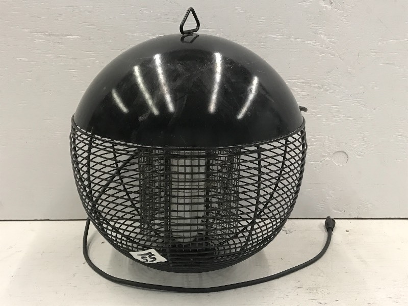 lot 55 image: 115Volt Bug Zapper ...