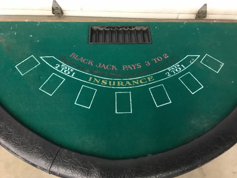 6ft Folding Blackjack Table With Padded...