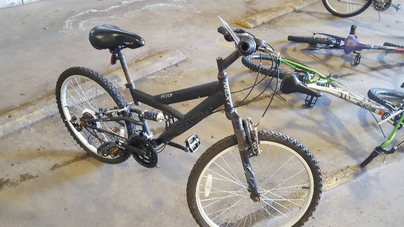 lot 408 image: Next PX 4  Mountain Bike with Black 13in. Frame, 19in. Wheel