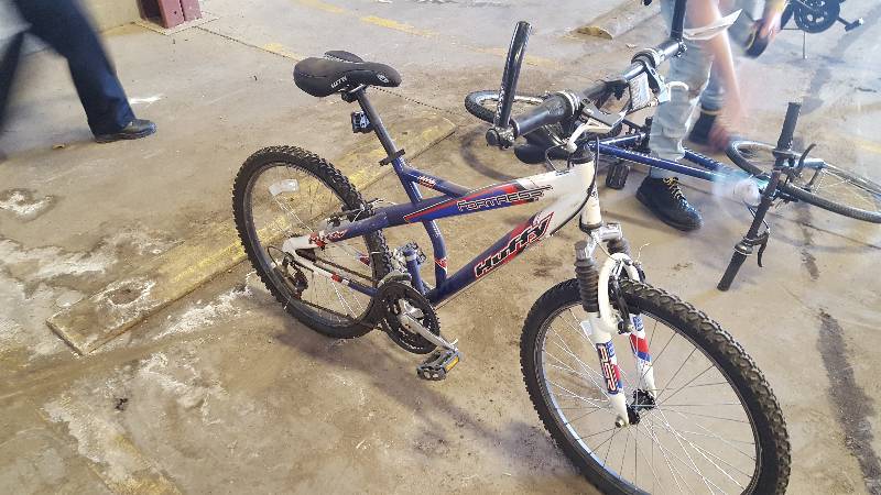lot 413 image: Huffy   Trick Bike with Blue 15.5in. Frame, 20in. Wheel