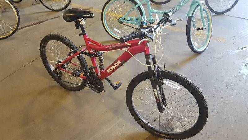 lot 423 image: Mongoose 2.1 Ledge  Cross Bike with Pink 16in. Frame, 20in. Wheel