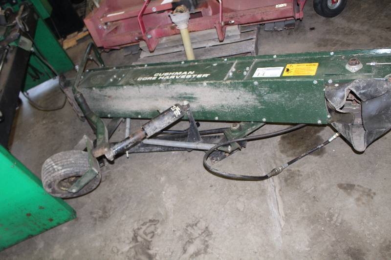 lot 14 image: Cushman Commercial Core Harvester