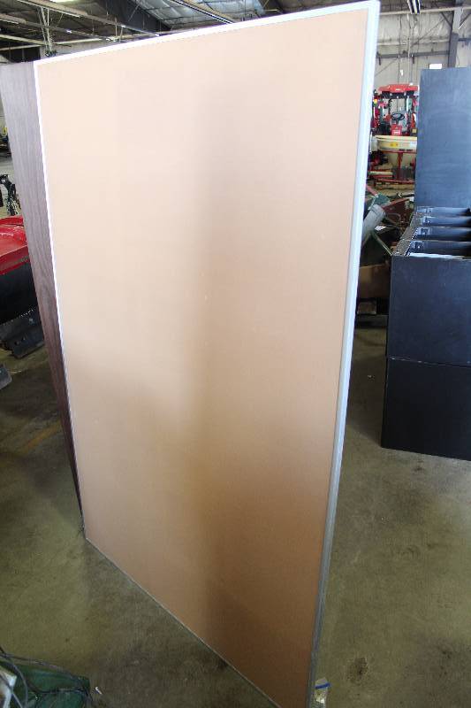lot 137 image: Whiteboard Bulletin Board