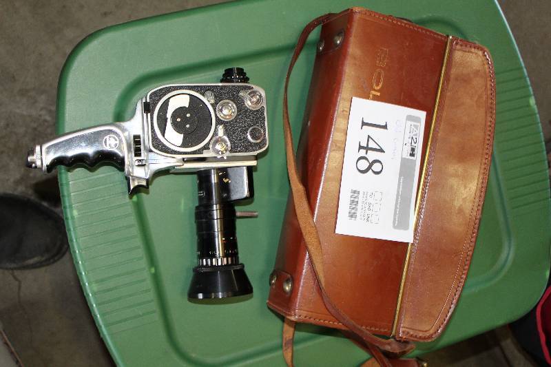 lot 148 image: Bolex Zoom Reflex P2 Movie Camera w Case