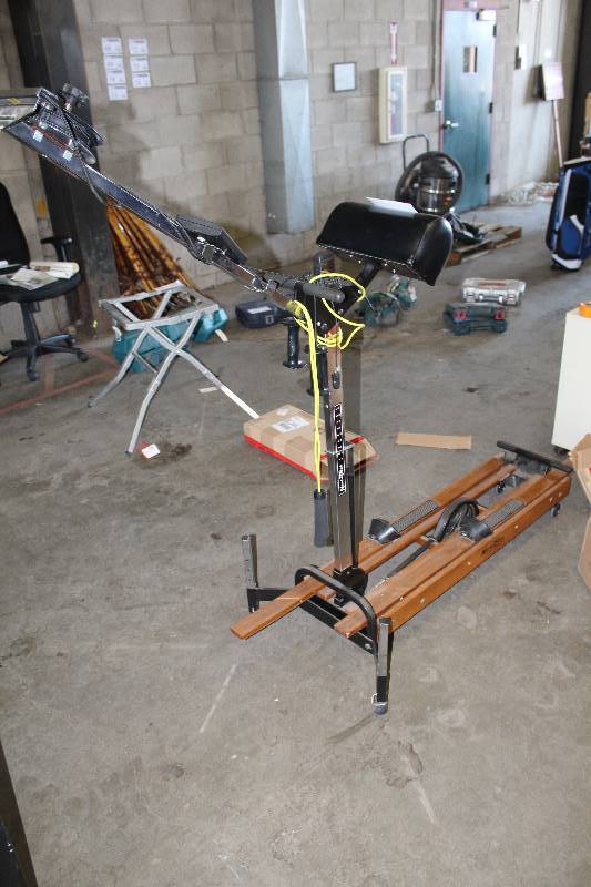 lot 147 image: Nordic Track Exercise Machine