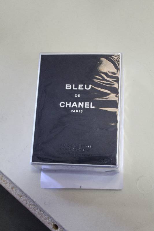lot 164 image: Chanel Bleu Perfume