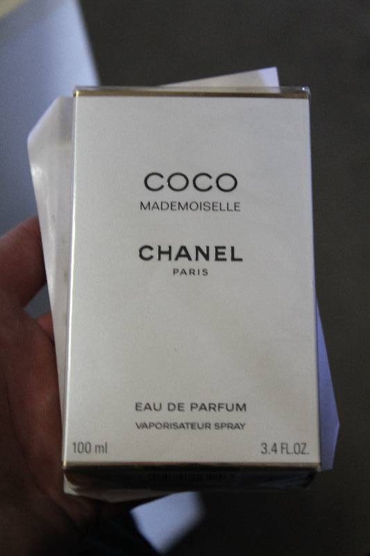 lot 183 image: Chanel Coco Perfume