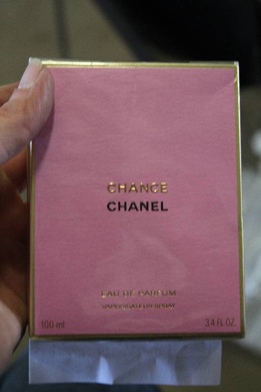 lot 184 image: Chanel Chance Perfume