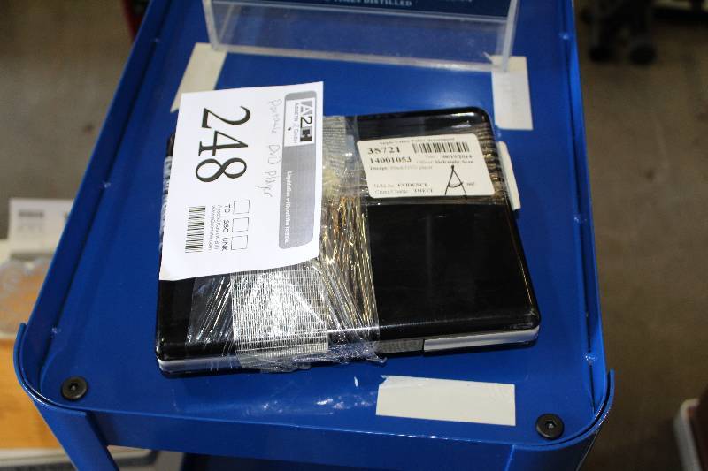 lot 248 image: GPX Portable DVD Player