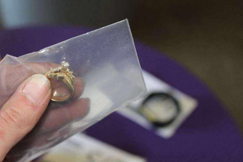lot 273 image: 14K Gold Ring