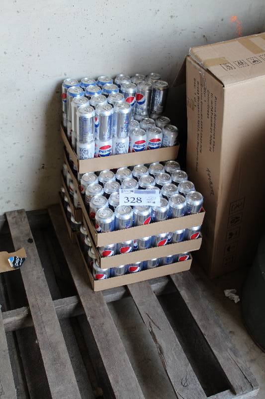 lot 328 image: 12oz. Cans Pepsi