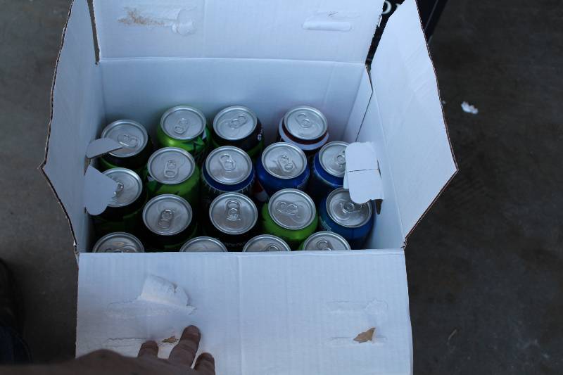 lot 321 image: 12oz. Cans Mt. Dew, Pepsi