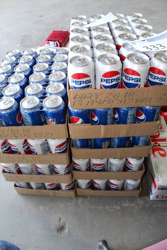 lot 333 image: 12oz. Cans Pepsi