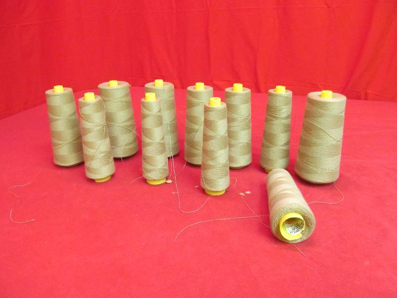 lot 4 image: thread