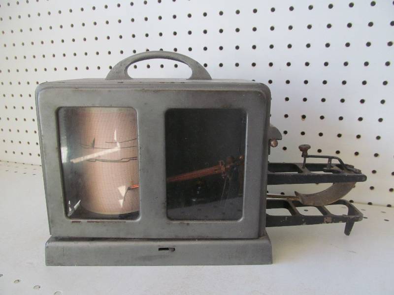 lot 86 image: Bendix Aviation Corp. Friez Instrument Division