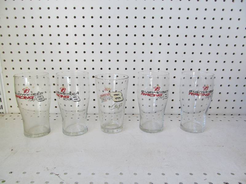 lot 91 image: Budweiser beer glasses