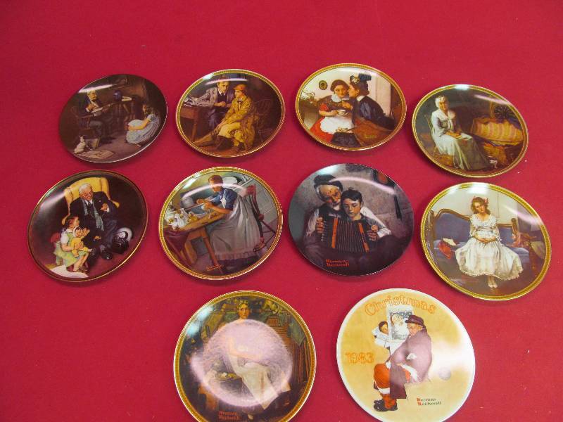 lot 103 image: Norman Rockwell collector plates