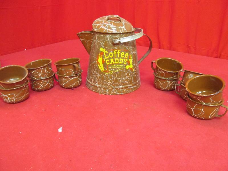 lot 114 image: vintage coffee pot
