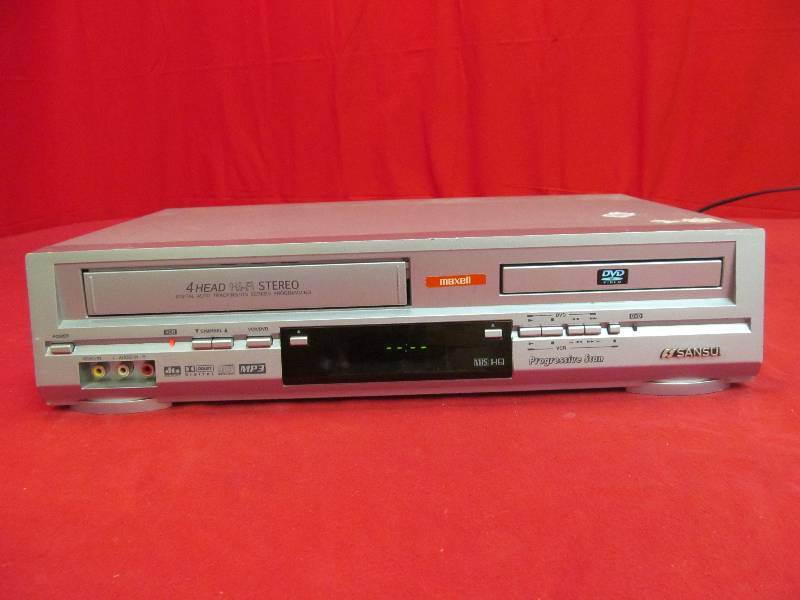 lot 147 image: Sansui VHSDVD player