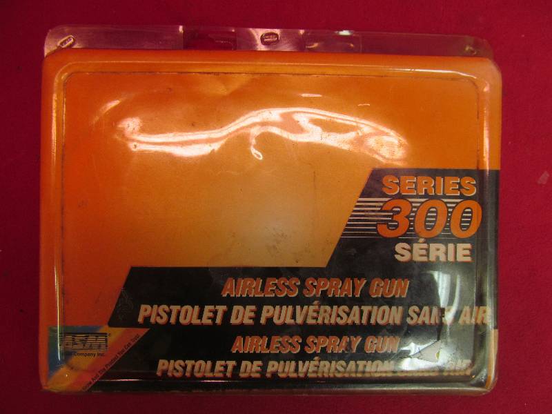 lot 162 image: airless spray gun